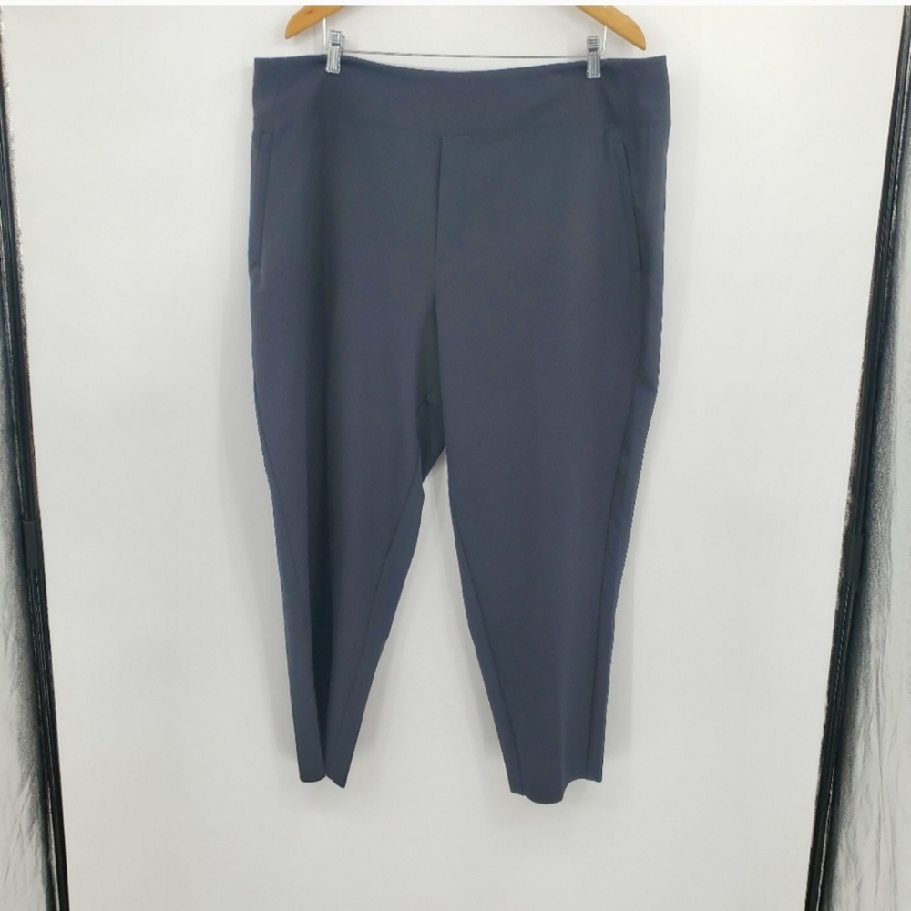 ☆☆ Athleta Brooklyn Ponte Knit Ankle Pants Size 20 Black